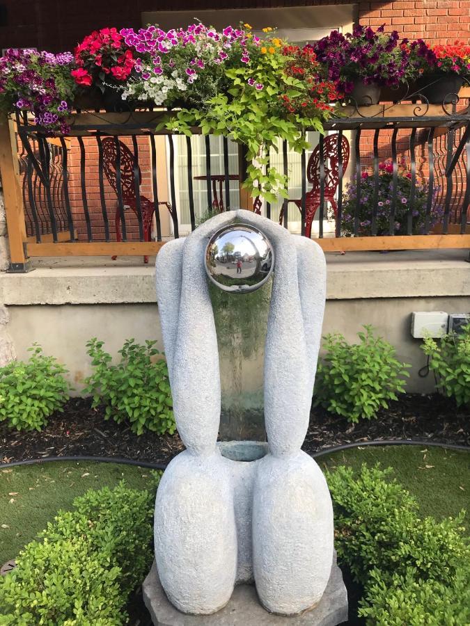 Ottawa Downtown Executive Apartment Retreat With Private Balcony Near Bank Street - Sleep Max 2 Eksteriør billede